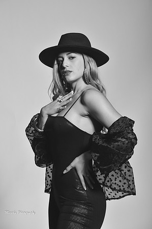 murphyphotography_johanac_allblack_1-16-21 (40)