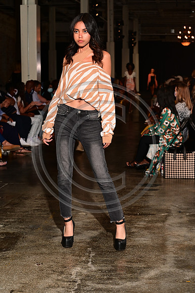 murphyphotography_charlottefashionweek Saturday AM Show_9-25-21 (298)