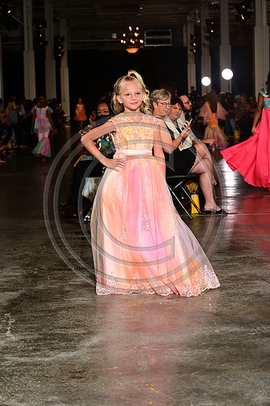 murphyphotography_charlottefashionweek Saturday AM Show_9-25-21 (391)