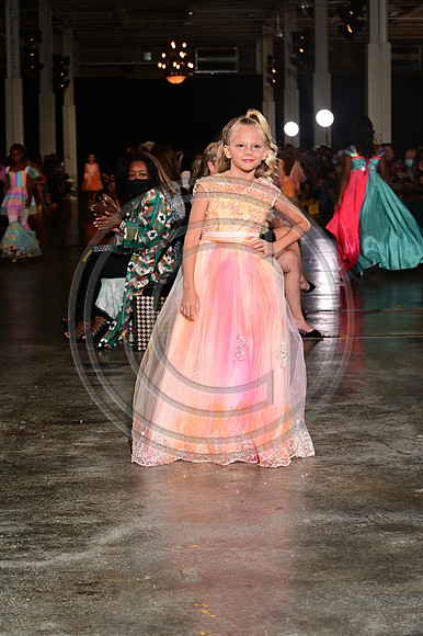 murphyphotography_charlottefashionweek Saturday AM Show_9-25-21 (394)