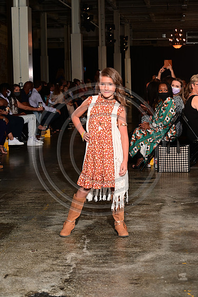 murphyphotography_charlottefashionweek Saturday AM Show_9-25-21 (456)