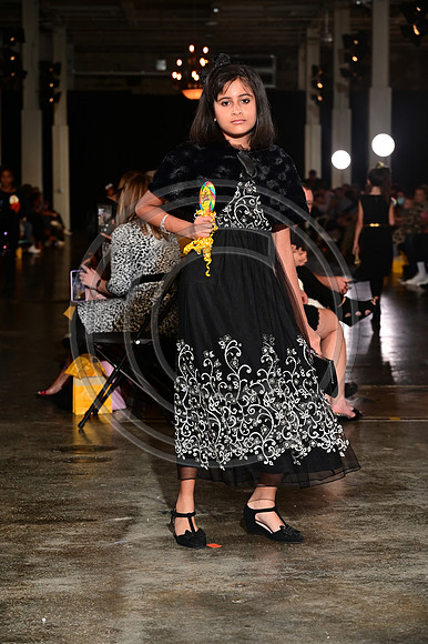 murphyphotography_charlottefashionweek Saturday AM Show_9-25-21 (665)