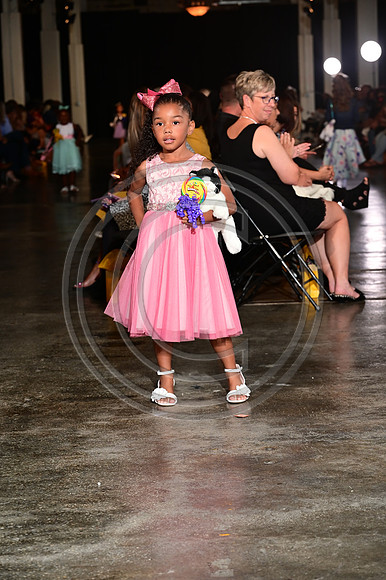 murphyphotography_charlottefashionweek Saturday AM Show_9-25-21 (718)