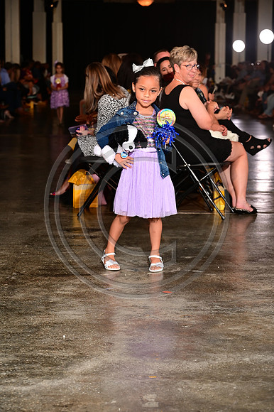 murphyphotography_charlottefashionweek Saturday AM Show_9-25-21 (726)