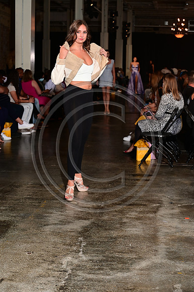 murphyphotography_charlottefashionweek Saturday AM Show_9-25-21 (853)