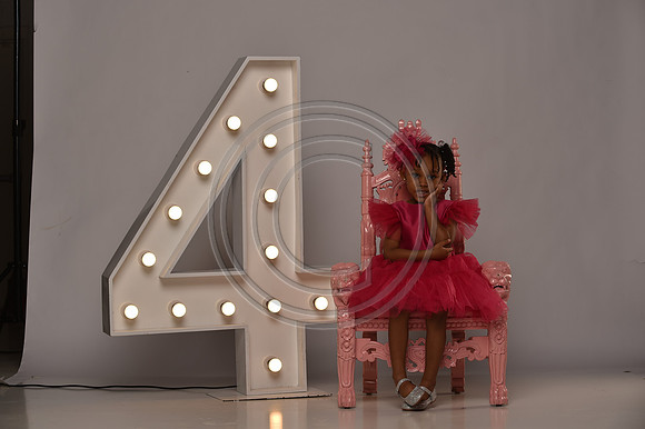 murphyphotography_laquita_4thbd_2-5-21 (6)