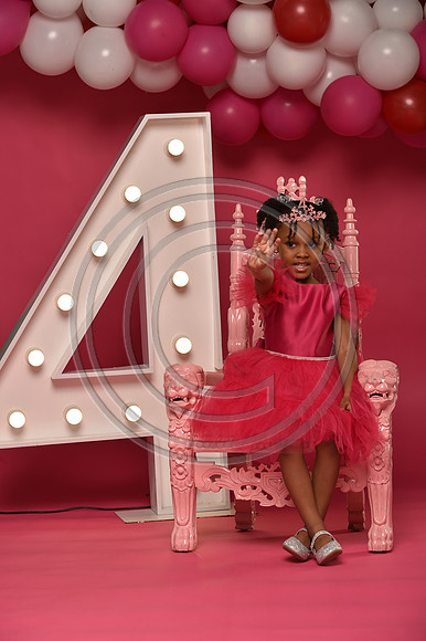 murphyphotography_laquita_4thbd_2-5-21 (17)