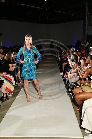 murphyphotography_charlotteseen_lights,camera,action _6-8-2024-495