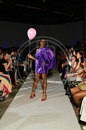 murphyphotography_charlotteseen_lights,camera,action _6-8-2024-1039
