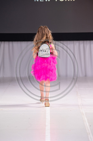 murphyphotography_Show_Hitechmoda_EveningShow_6-4-202-400