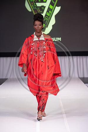 murphyphotography_Show_Hitechmoda_EveningShow_6-4-202-320