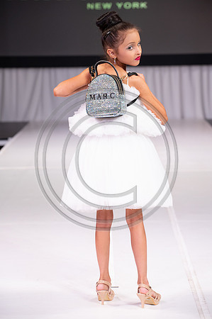 murphyphotography_Show_Hitechmoda_EveningShow_6-4-202-424